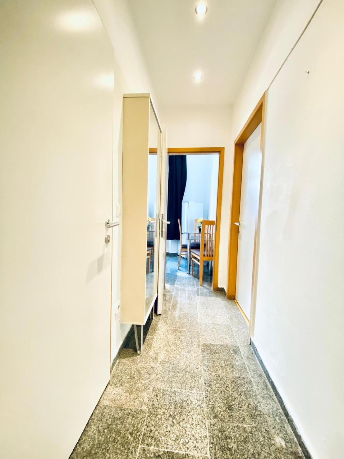 Astonishing 1 Bedroom Apt. Near Danube River Відень Екстер'єр фото