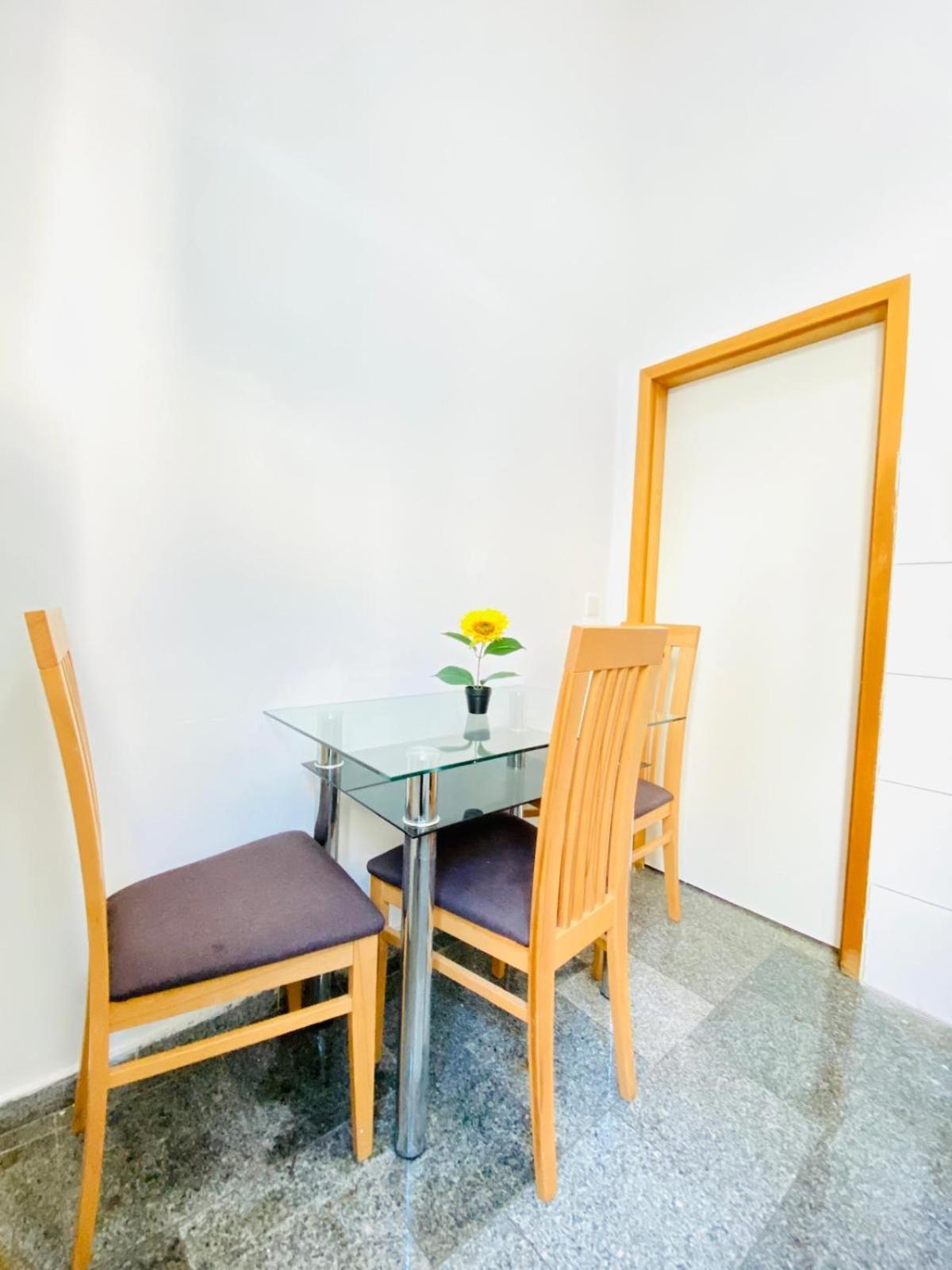 Astonishing 1 Bedroom Apt. Near Danube River Відень Екстер'єр фото